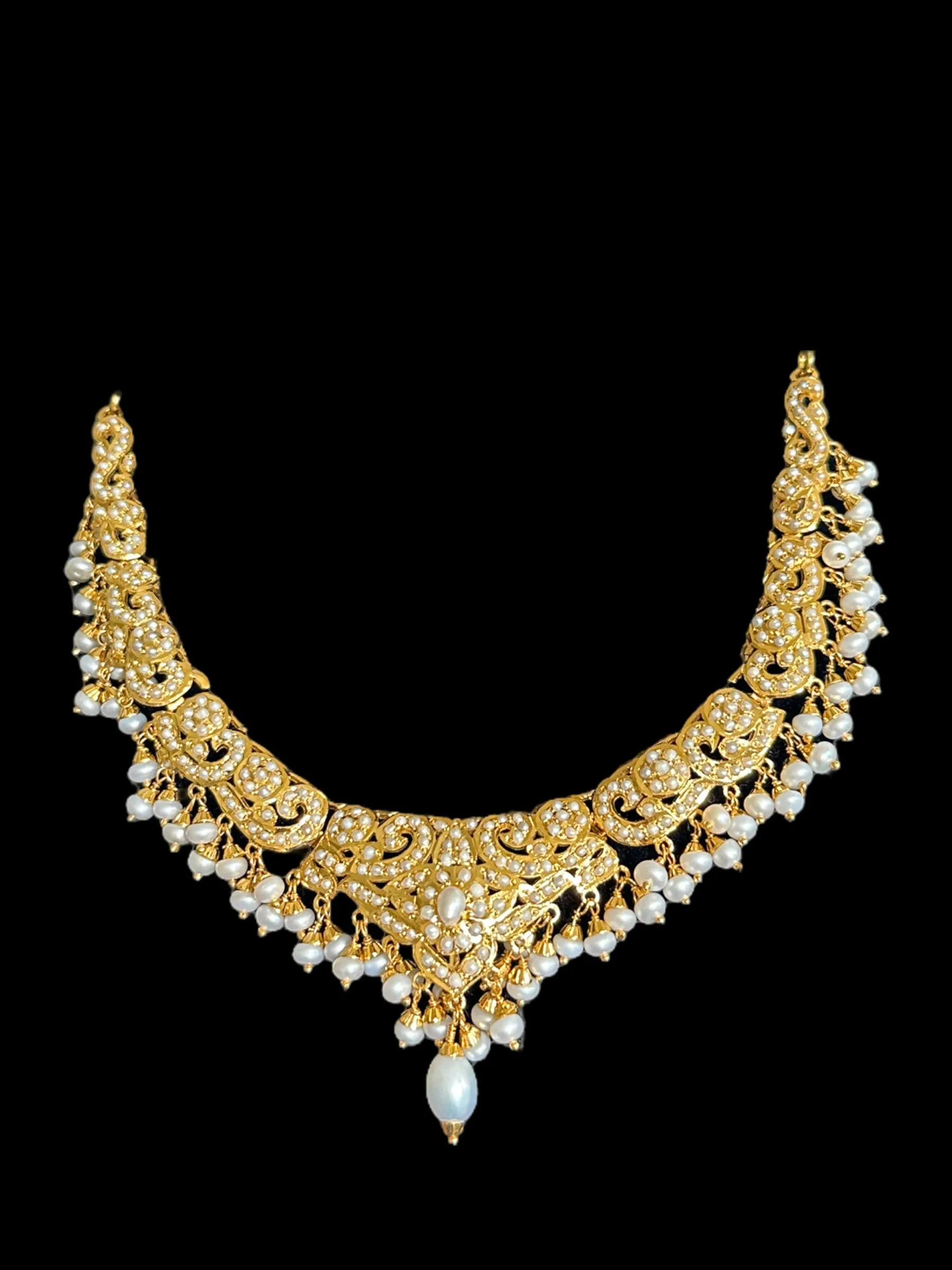 Fresh water pearl necklace set in gold plated silver ( READY TO SHIP )