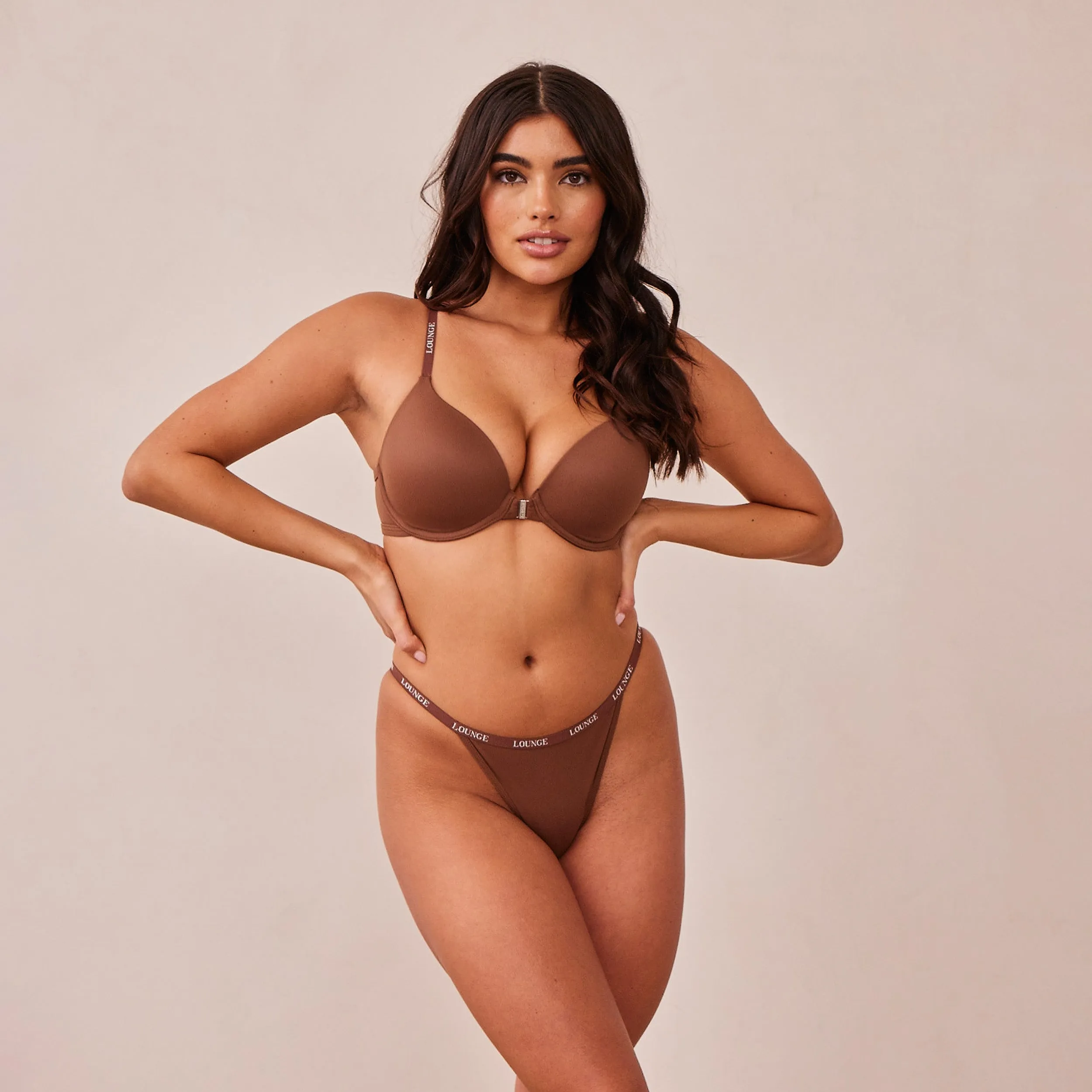 Smooth Front Fastening T-shirt Bra  - Chestnut